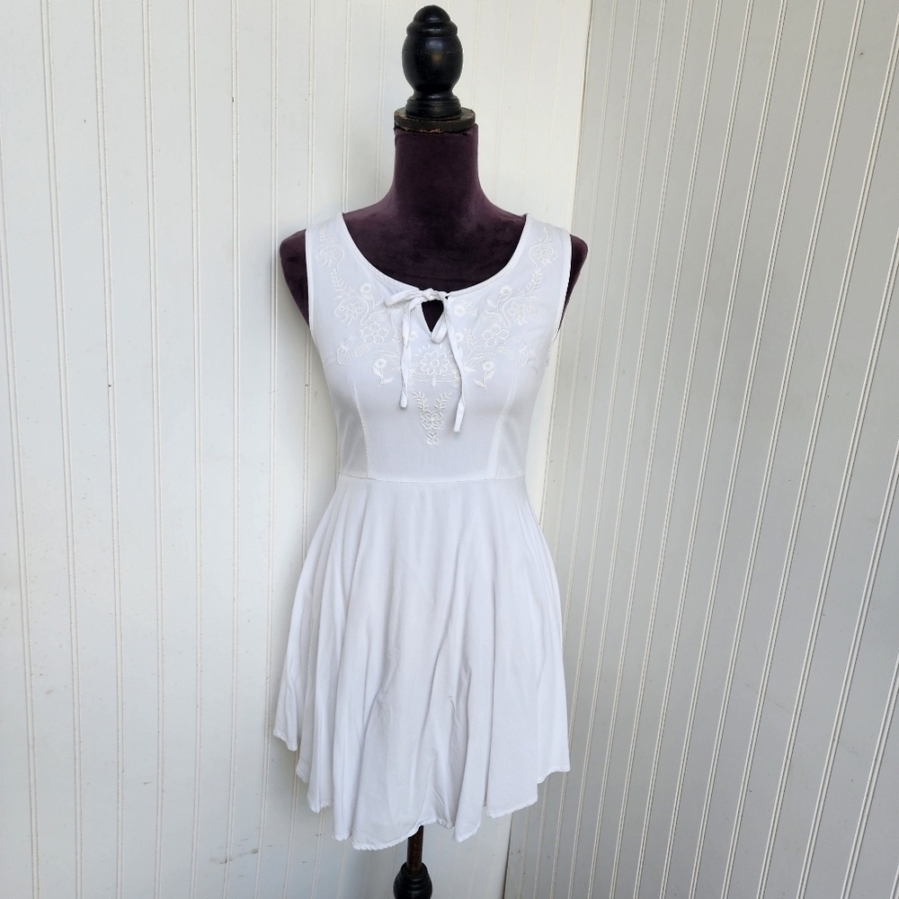 Mia Joy Joyfolie 'Alora' Dress Gardenia White Bridal Wedding Event Lined Sz S
